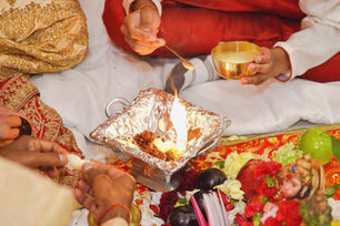 Pooja Candid.jpg