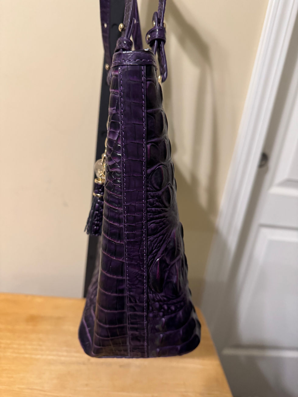 Thumbnail: Brahmin Medium Ashur Ultraviolet Tote