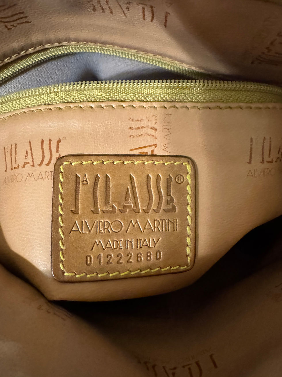 Thumbnail: Alviero Martini Geo Bucket