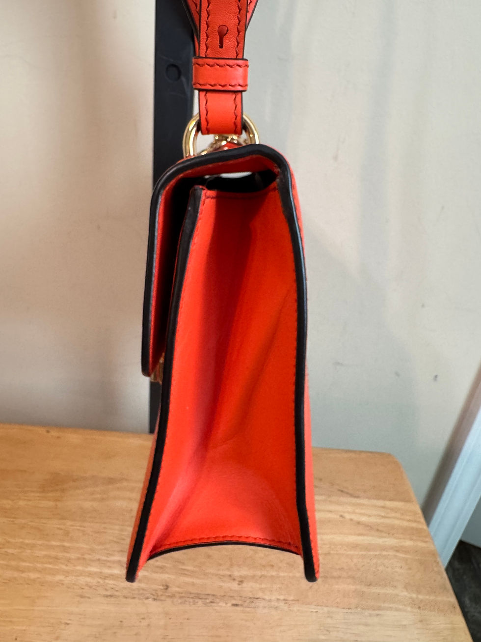 Thumbnail: Gucci Slvie Orange Leather Shoulder Bag