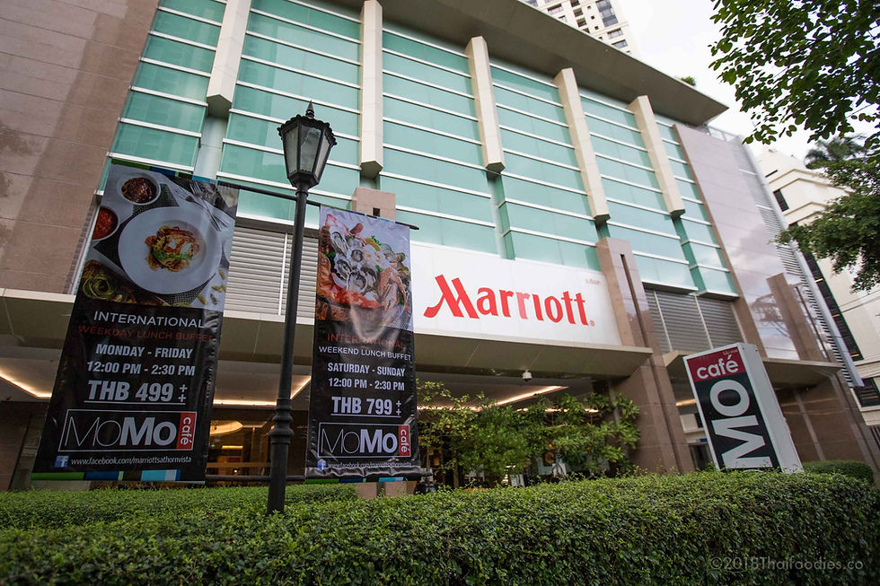 Momo Cafe Sathorn Review