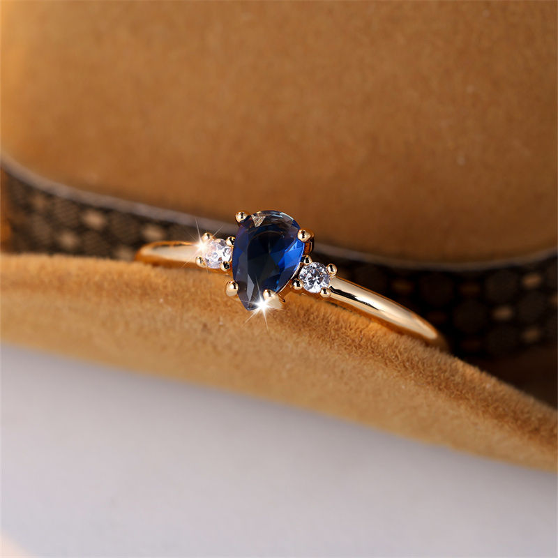 Thumbnail: The Royal Sapphire Pear