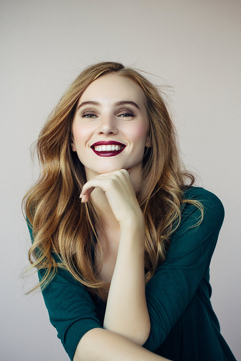 Beauty in Glam Makeup