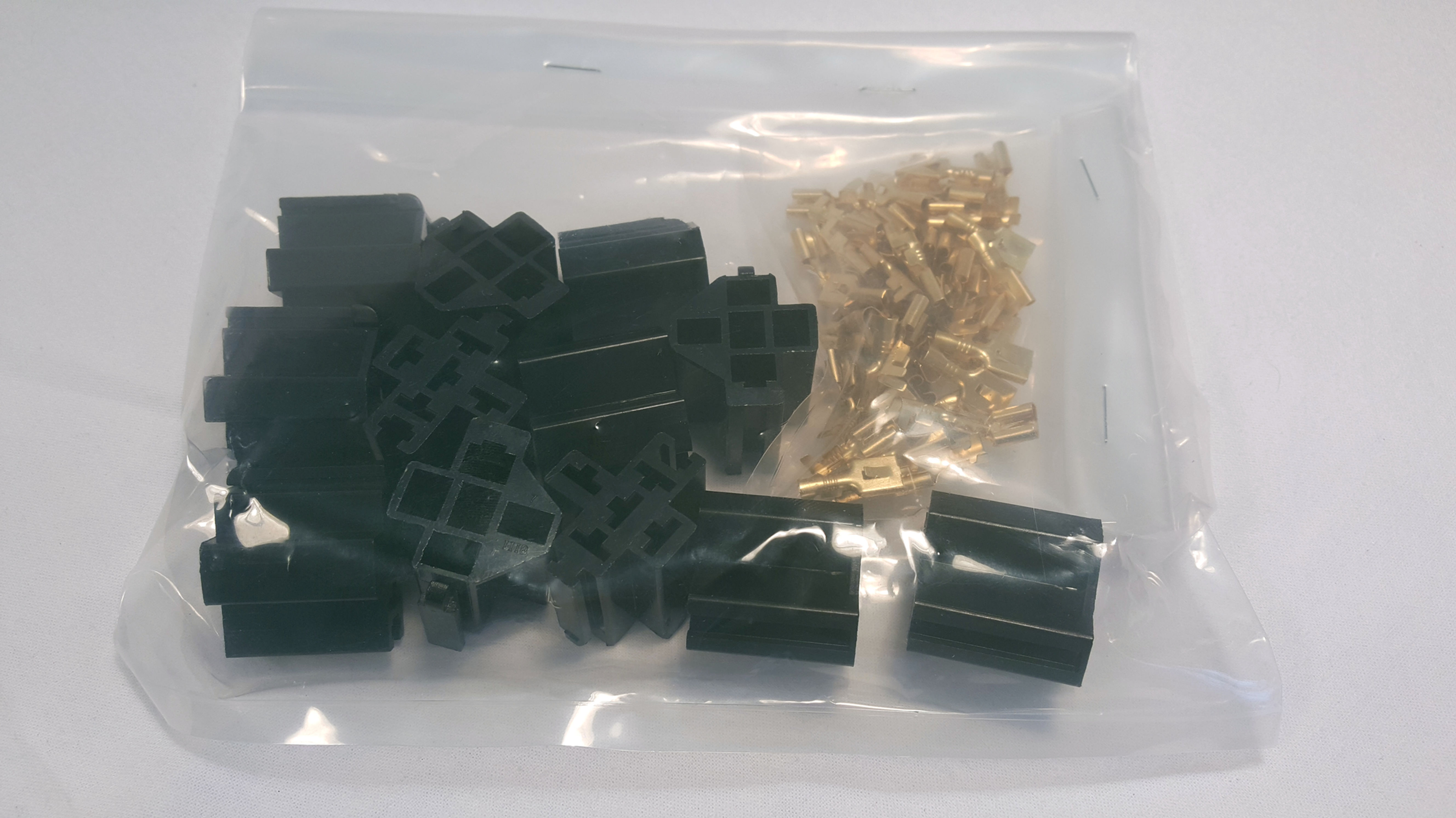 Interlocking-30-40-Amp-Relay-Socket-Kit-with-Terminals-Package-of-12