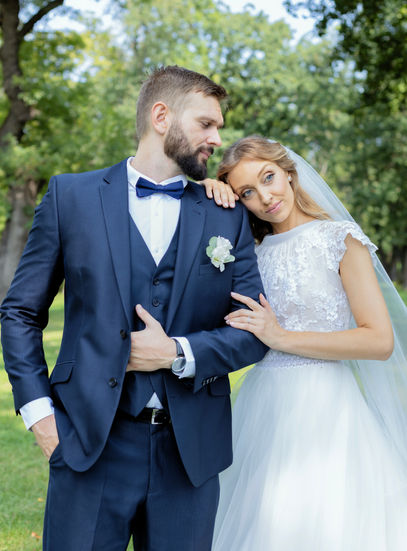 Elegant wedding portrait at a manor house in Cheshire, professional luxury wedding photography for couples in the Midlands.