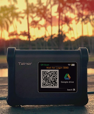 【美品】ClouZen TAINER バックアップストレージ Clouzen CL-TN001S-2TB オールインワンポータブルバックアップ