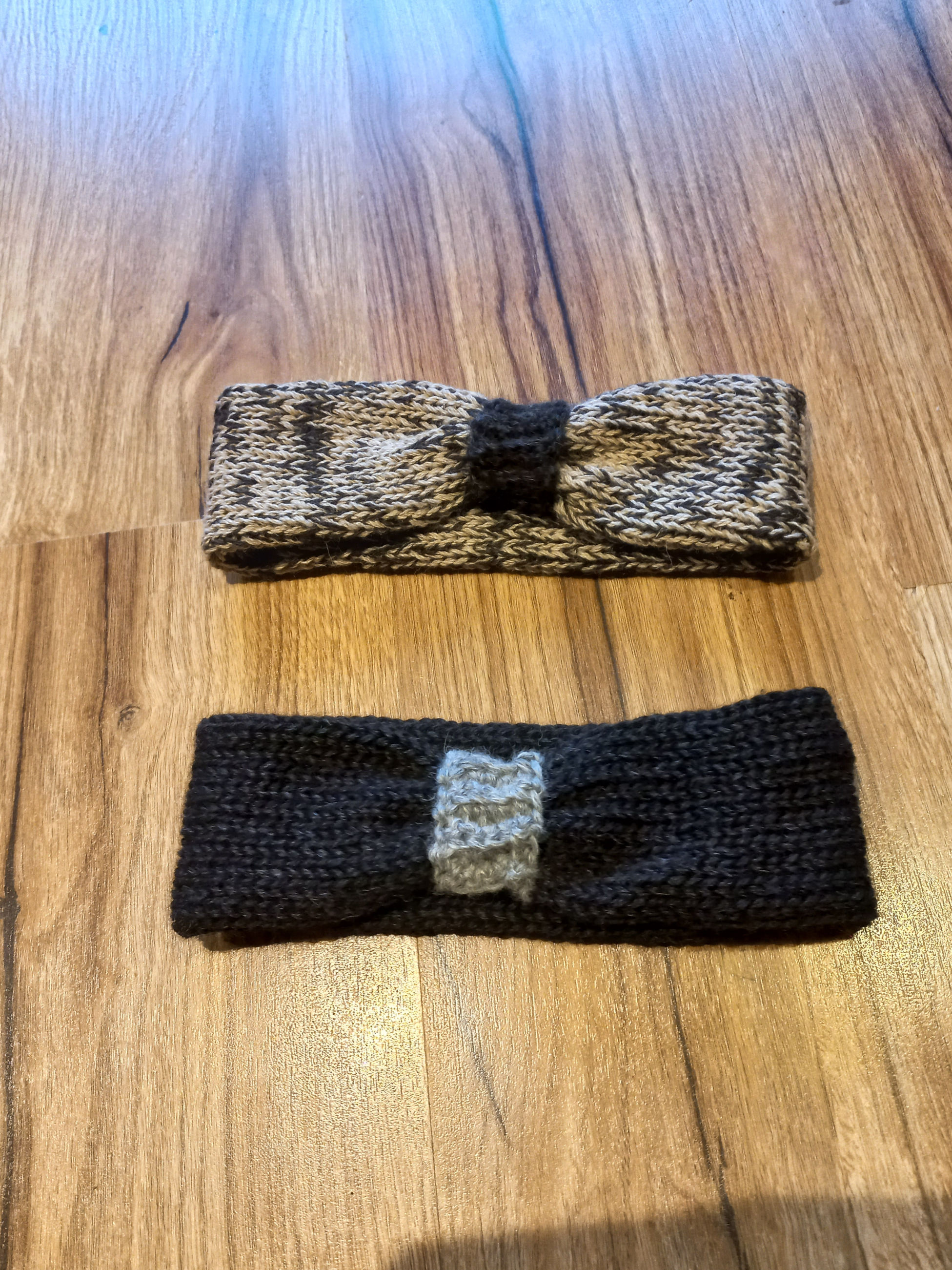 Stirnband mit Häkelband