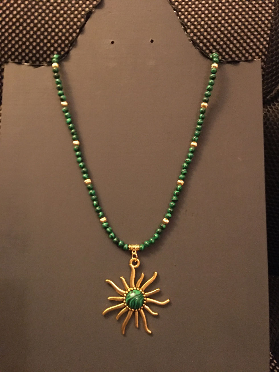 Malachite Beaded Necklace With Sun Pendant