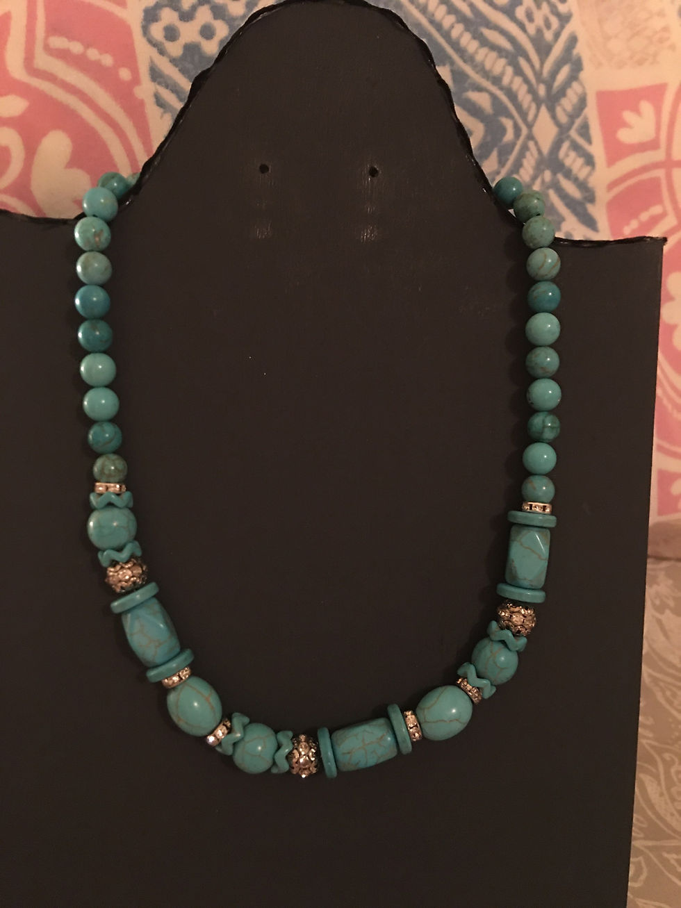 Elegant Turquoise Beaded Necklace