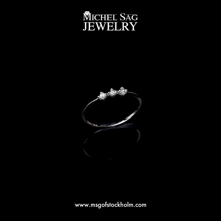 0.06 Ct Total Diamond Minimal Ring – Daily Wear & Stackable Design
