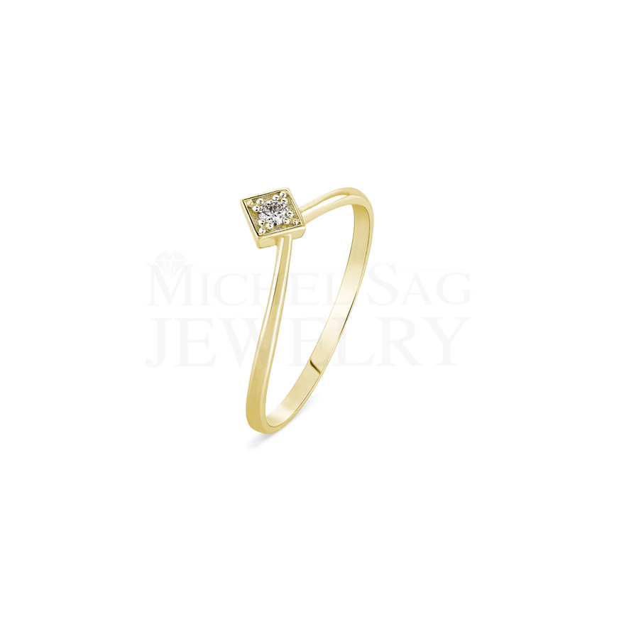 0.04 Ct Total Diamond Minimal Ring – Daily Wear & Stackable Design