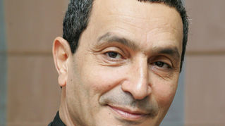 האבסורד שבאמונה באל פונקציונלי מול המציאות ושתיקת האל | מאיר אוזן