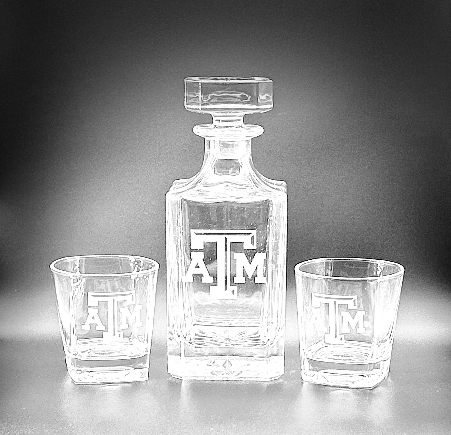 Texas A&M Decanter with Whiskey Glasses