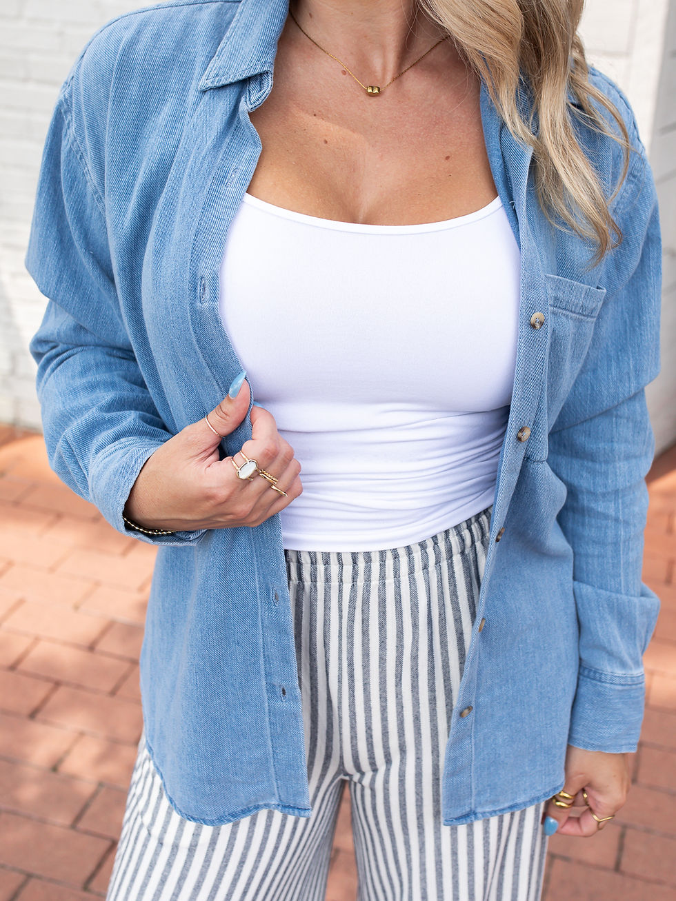button up detailed view