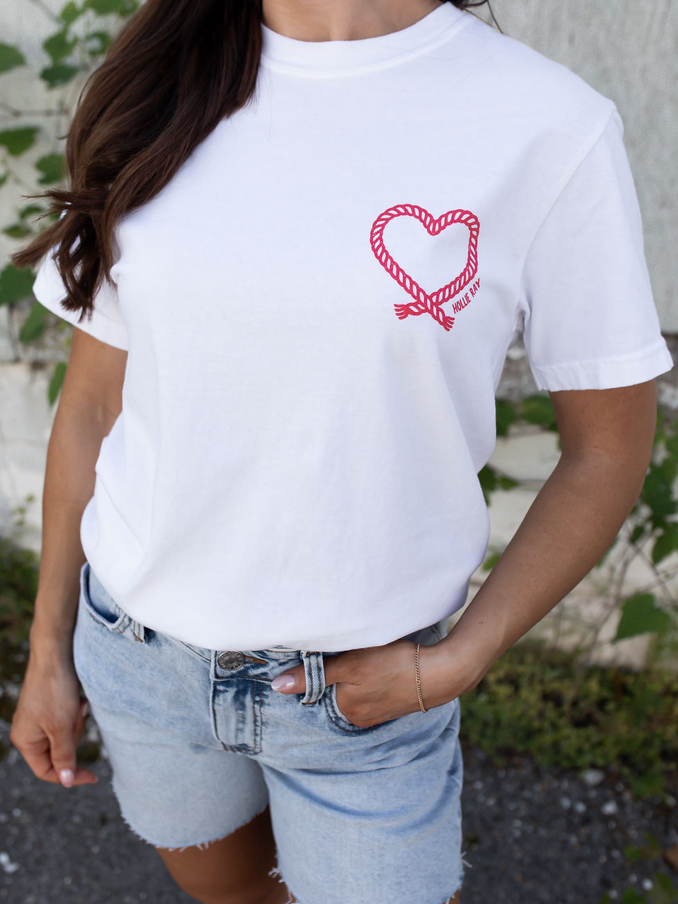 graphic tee detailed view