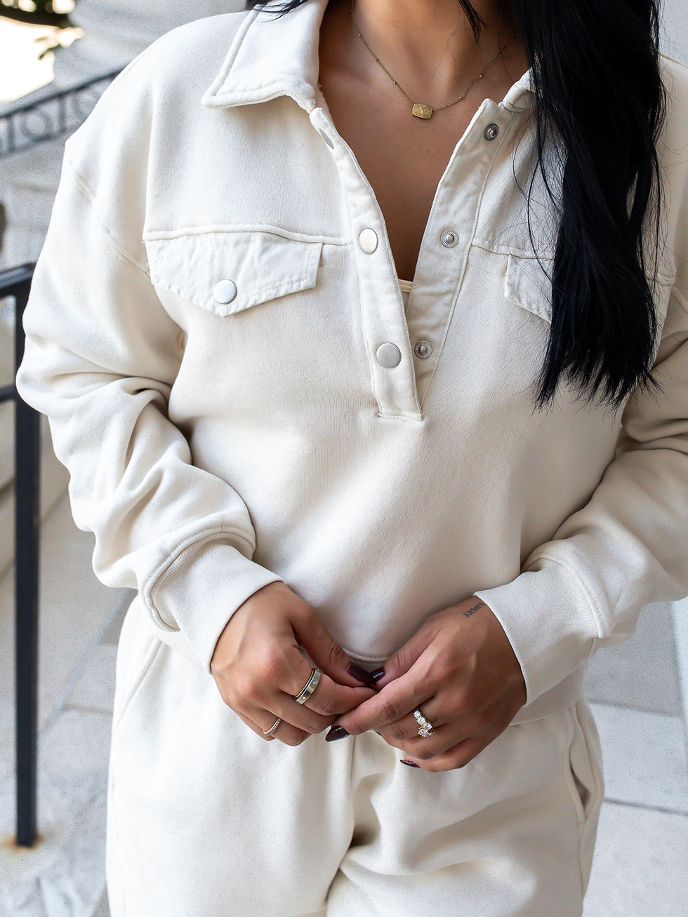 sweatshirt detailed view