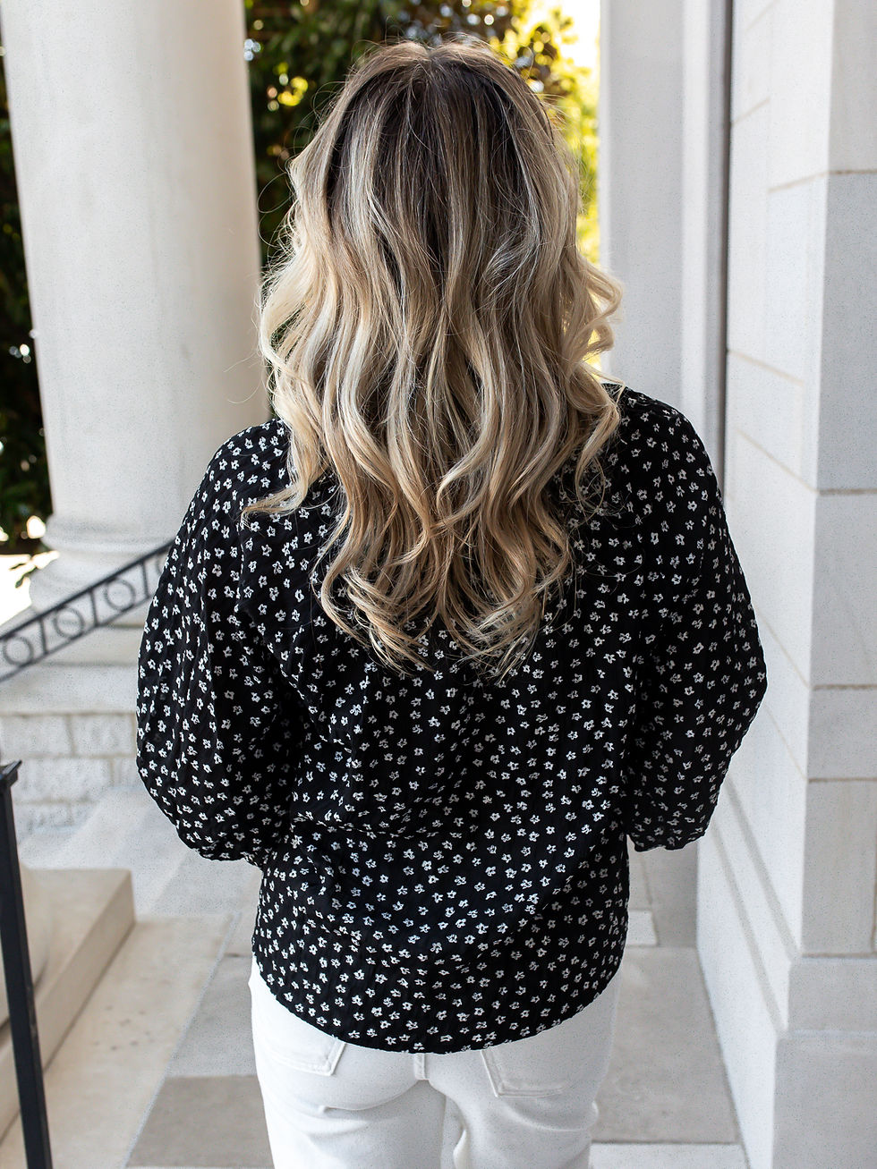 Thumbnail: blouse back view