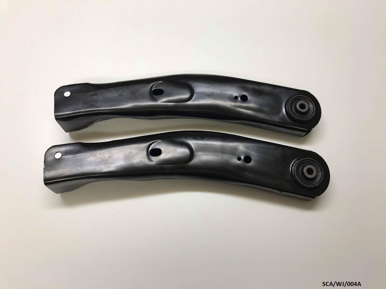 2 x Front Upper Control Arm for Jeep Grand Cherokee WJ 1999-2004 SCA/WJ/004A