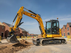 2.5 Ton Mini Digger Hire: The Professional Buying & Rates Guide for 2026
