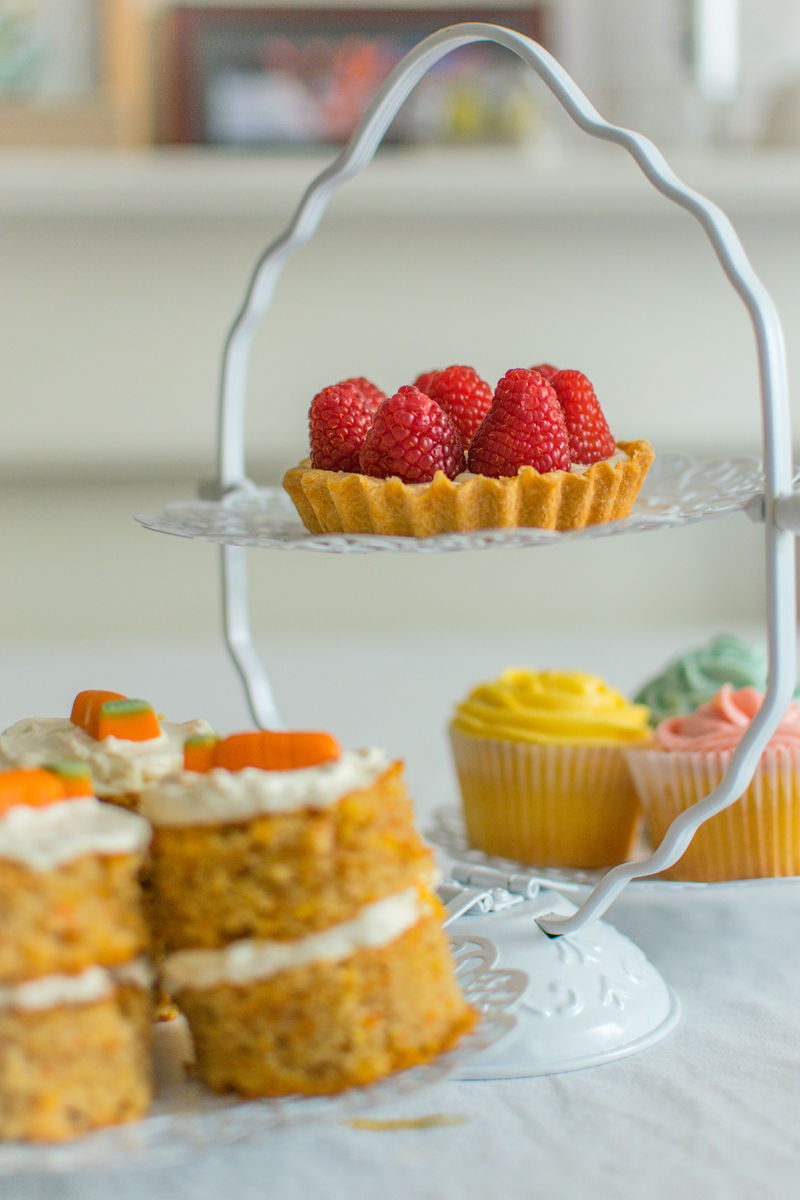 carrot cake tart and cupcakes