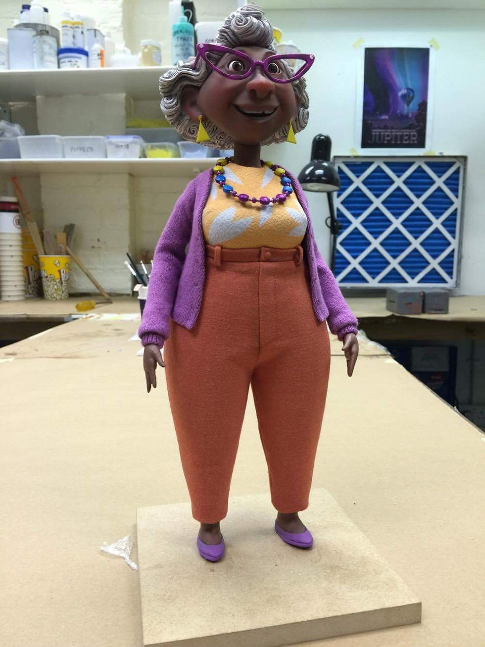 'Pearl' puppet - silicone casting and seaming