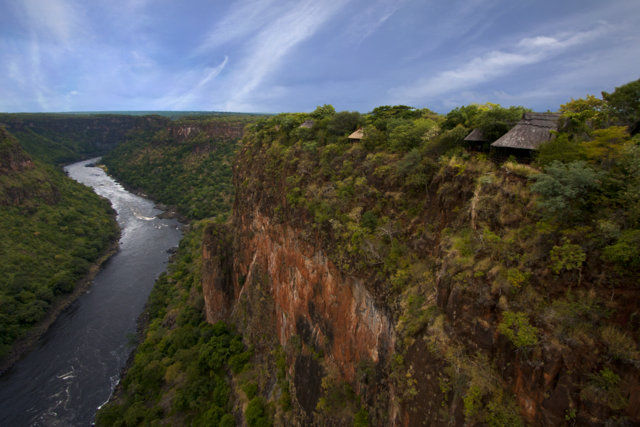 Gorges Lodge - Living on the edge!