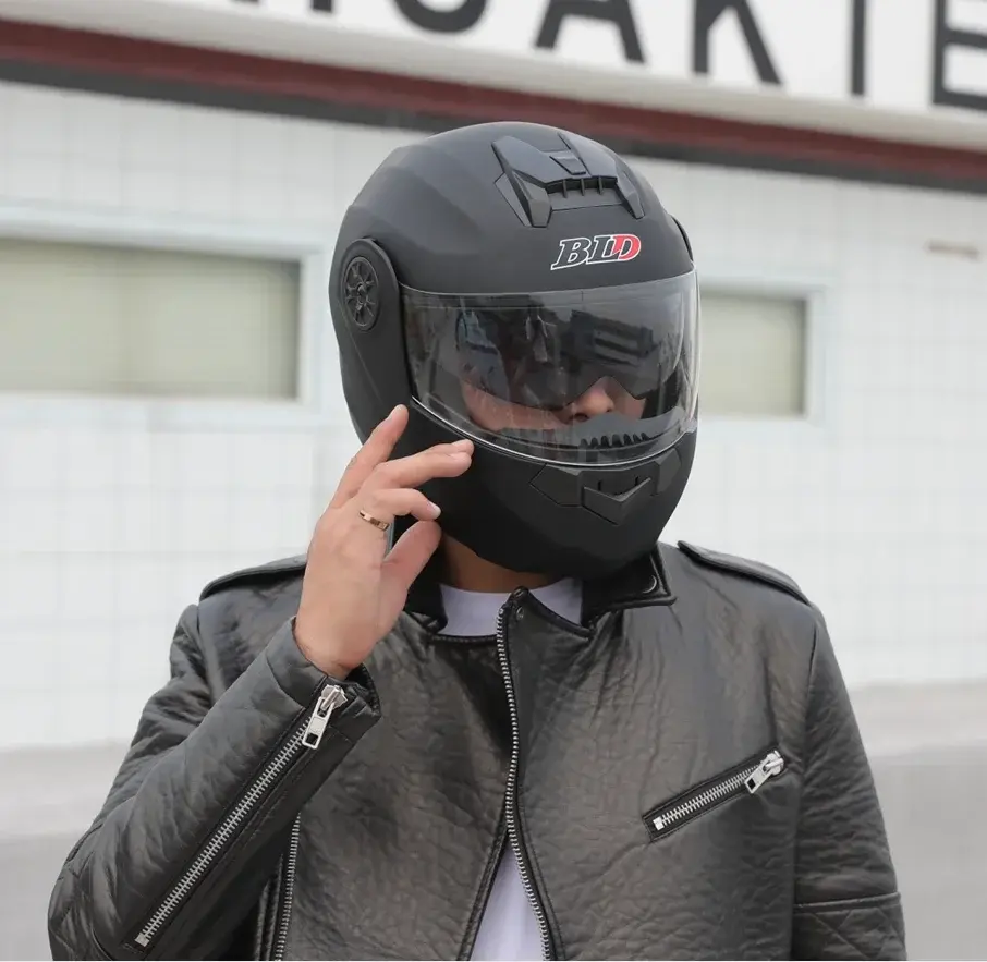 Thumbnail: 2020 New Arrival Men Motorcycle Professional Racing Flip Up Helmet ABS