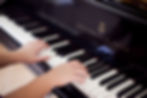 Piano-Lessons-in-London-Piano-teacher-London-Tuiti
