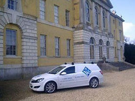 Active Pest Control car