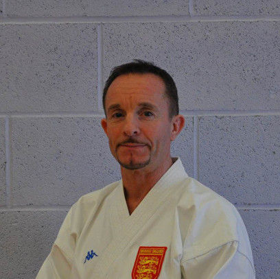 Lee-photo-for-website-v3 copy