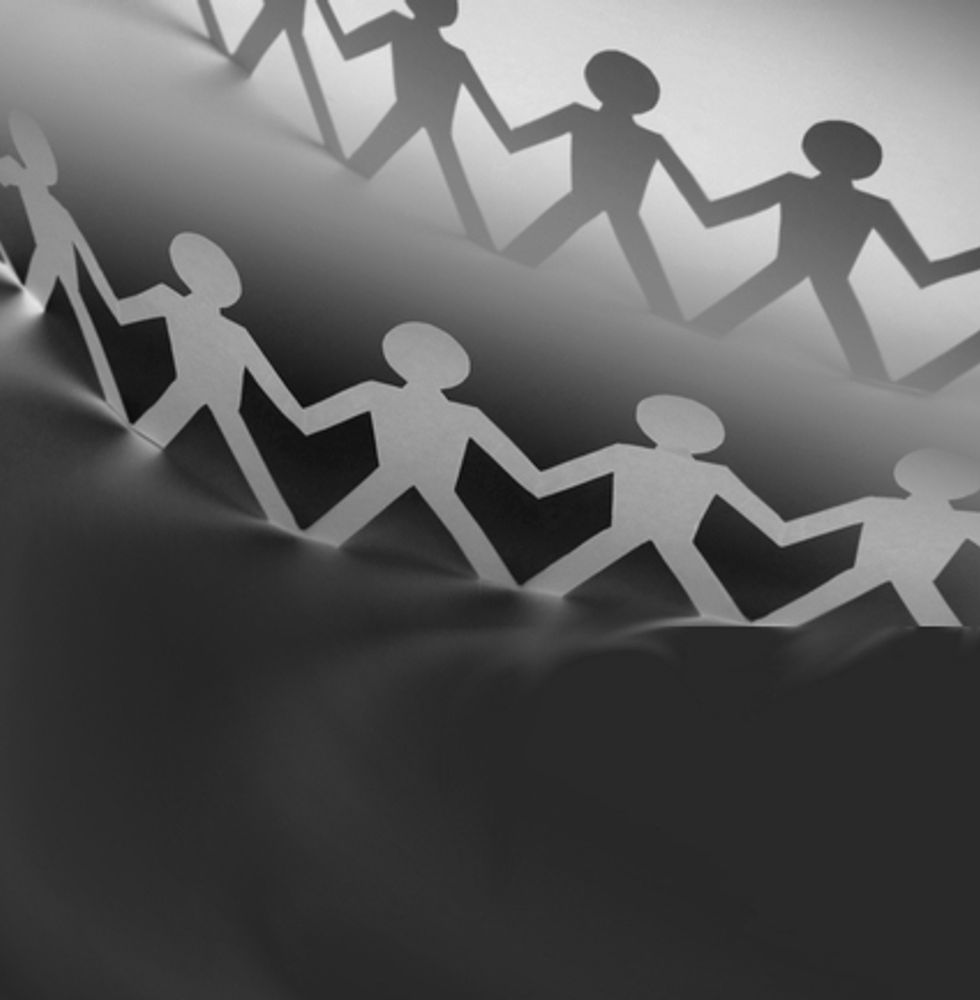 chain-people-background