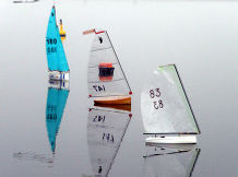F002