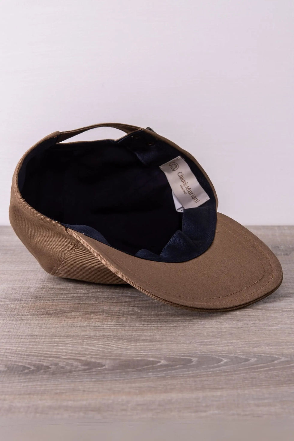 Thumbnail: Cotton Beige Visor Cap Four Seasons