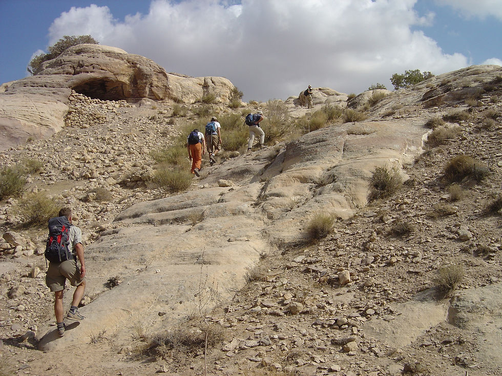 Petra Trek 1 077