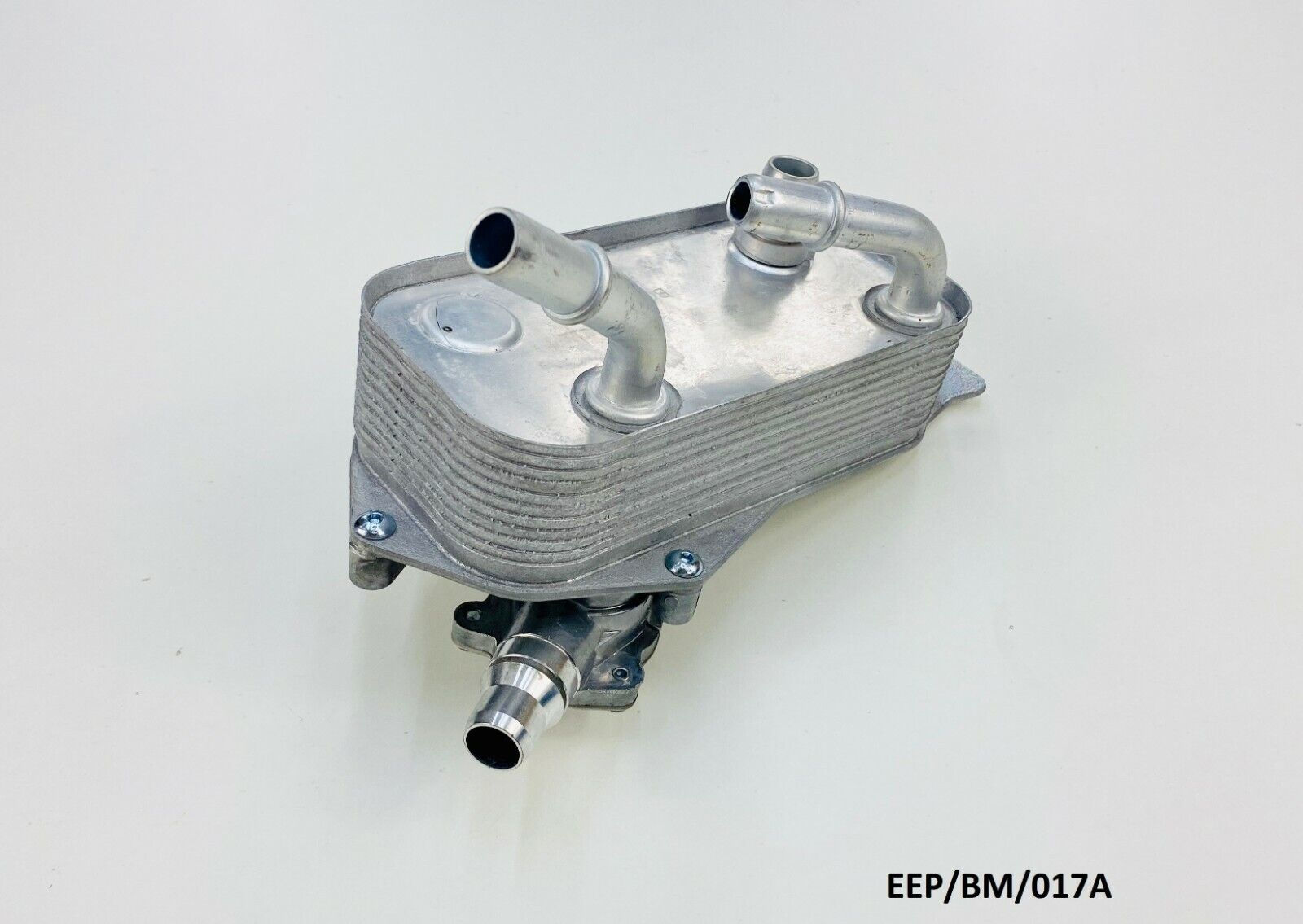 Oil Cooler for BMW E81 E82 E87 E88 E90 E91 E92 E84 SSANGYONG 2004- EEP/BM/017A