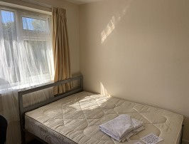 9 Bed next bath 2A