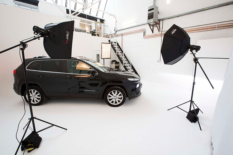 North 17 Studios Main Photo Studio_2Pic 2