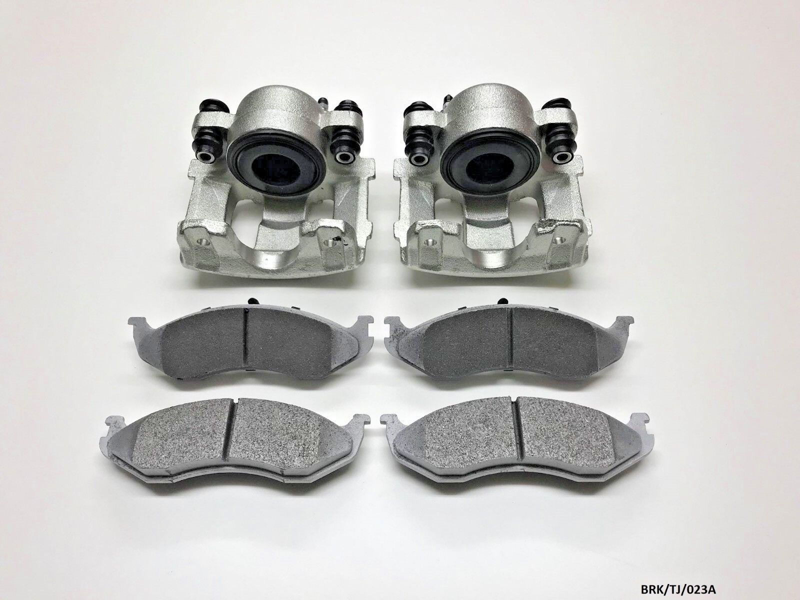 2 x Front Brake Caliper & Pads for Jeep Wrangler YJ & TJ 1990-2006 BRK/TJ/023A
