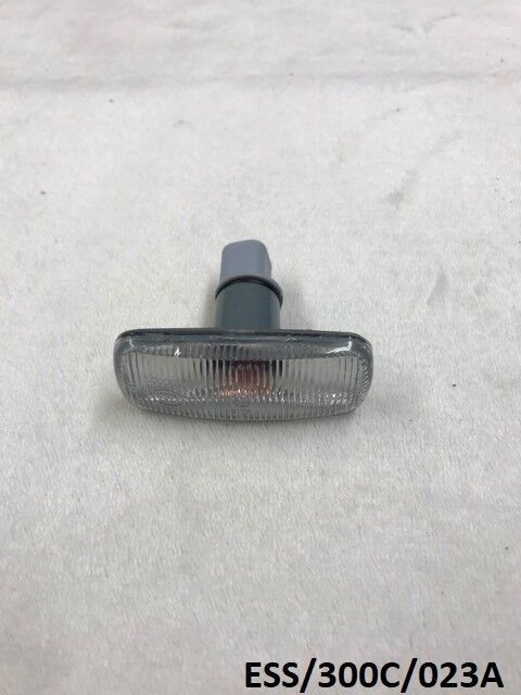 Fender Repeater (Marker) Light for Chrysler 300C/Charger 2005-2010 ESS/300C/023A