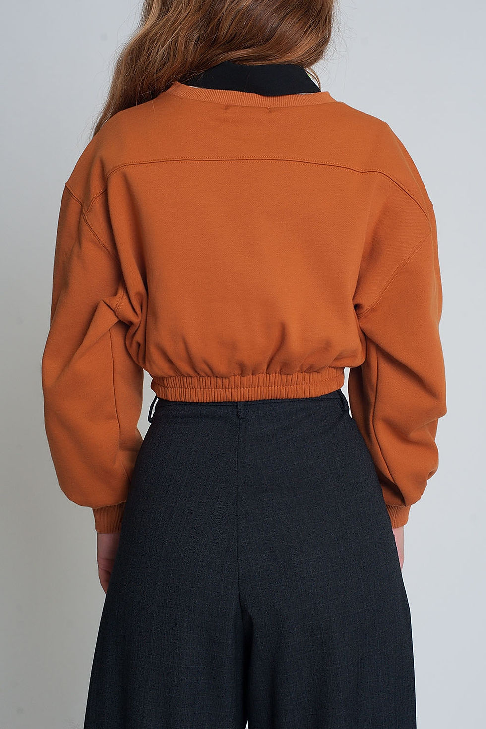 Thumbnail: Oversized Cropped Sweatshirt in Camel