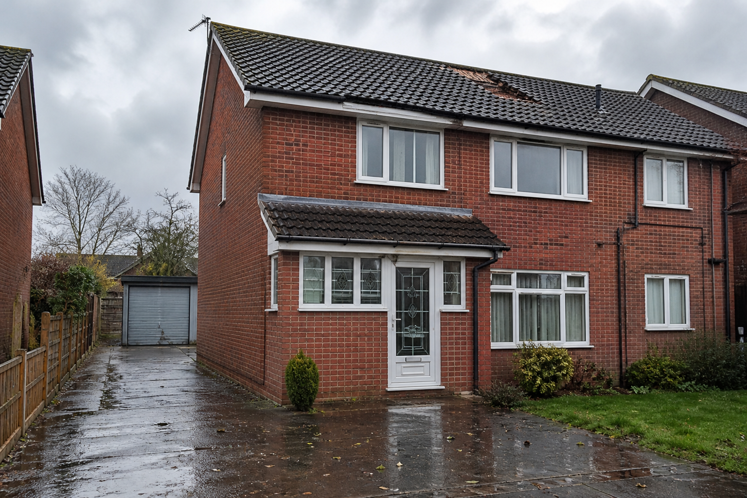 Storm Damage Roof Repairs Rushden: What Homeowners Should Do After Missing Tiles, Leaks or Wind Damage