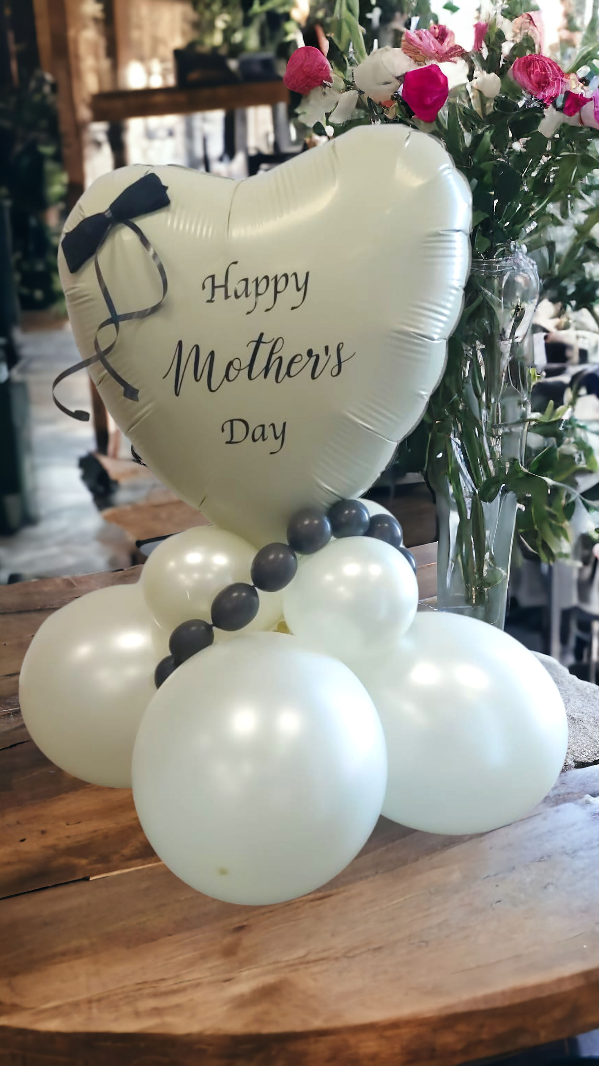 Happy Mother's Day heart balloon arrangement