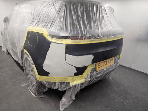 Range Rover repaired an painted 4