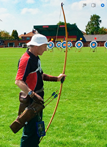 Robin longbow
