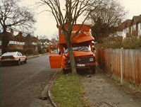 PI Epsom ZP Luton Van hits 2 trees 1987 003