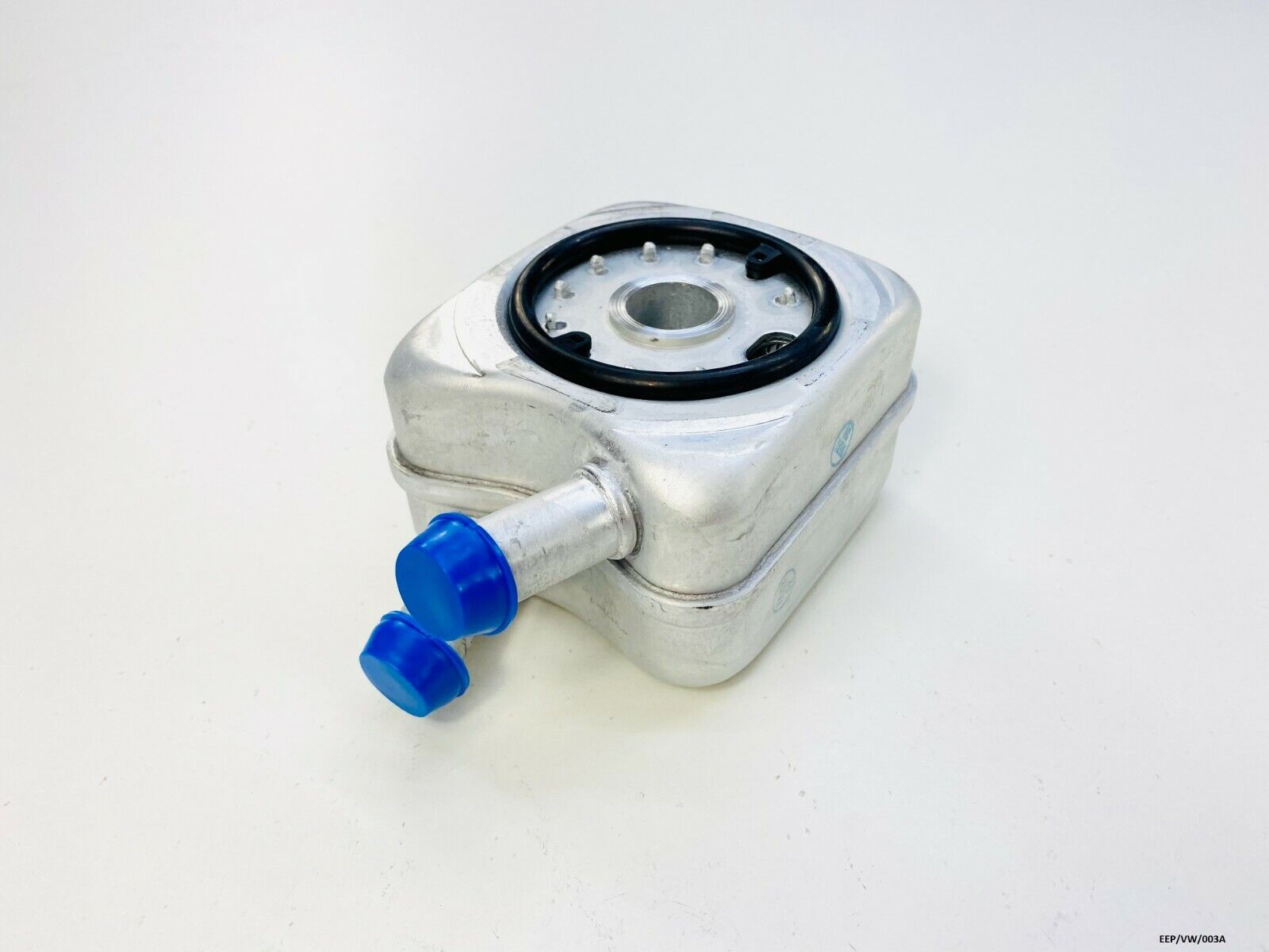 Oil Cooler for VW BORA CADDY GOLF MK4 MK5 JETTA PASSAT POLO TOURAN EEP/VW/003A
