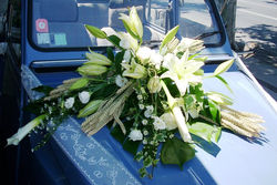 2CV-mariage-autant-de-fleurs-aubagne