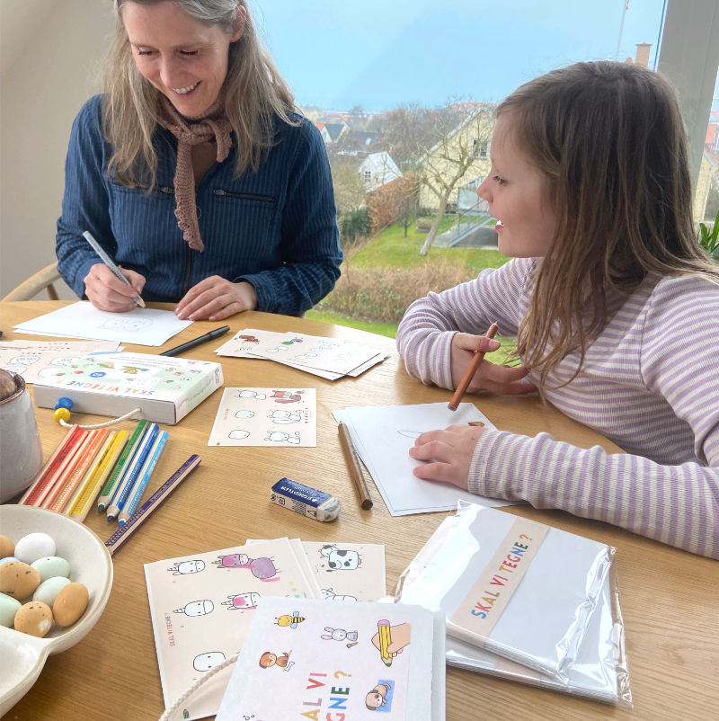 Thumbnail: 20 DRAWING GUIDES IN SMALL SUITCASE Binder A6 Unicorns & Magical World, 6-99 YEARS