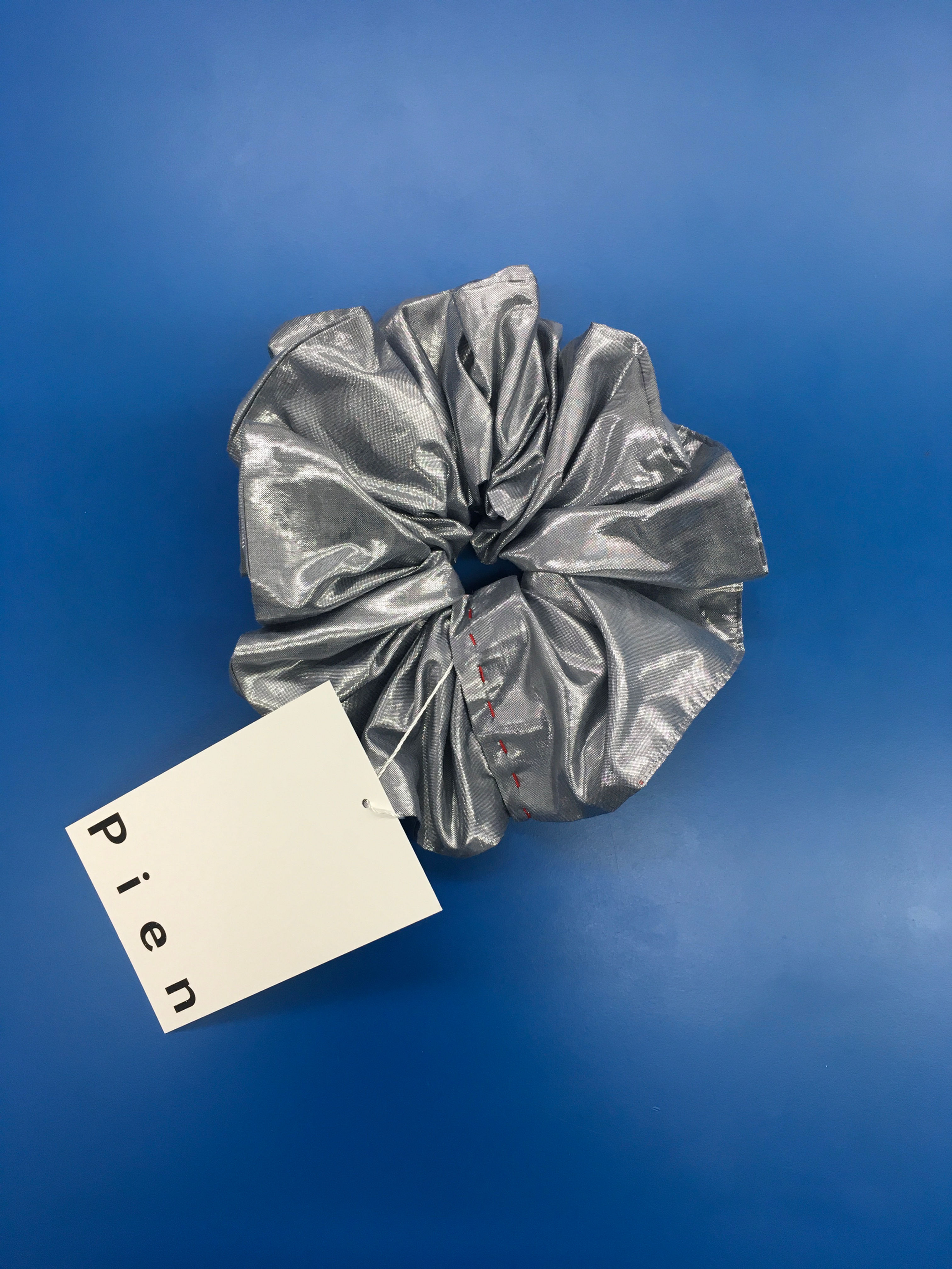 Pien; Silver Scrunchie