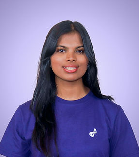 Nihari Senaratne.png